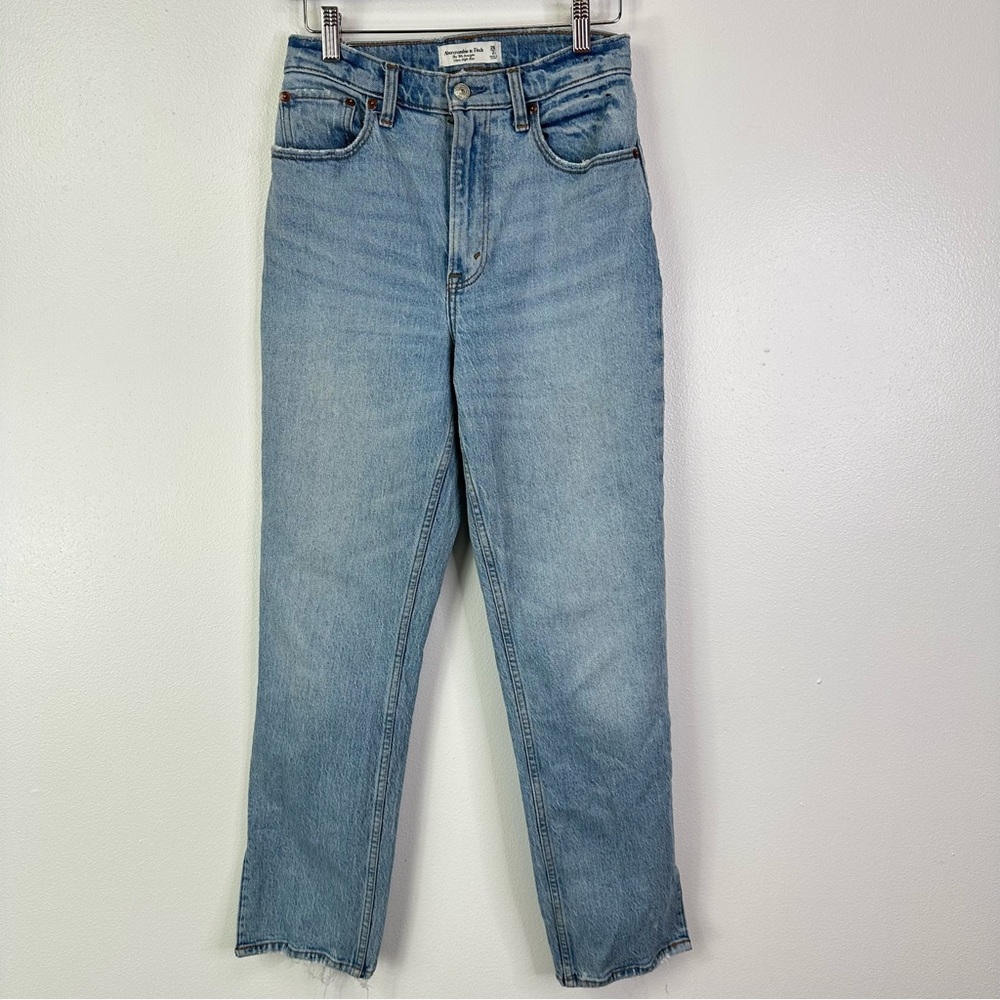Abercrombie & Fitch Curve‎ Love The 90's Straight Ultra High Rise Jean Size 26